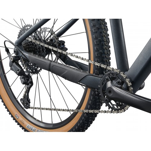 GIANT LIV TEMPT 1  2025